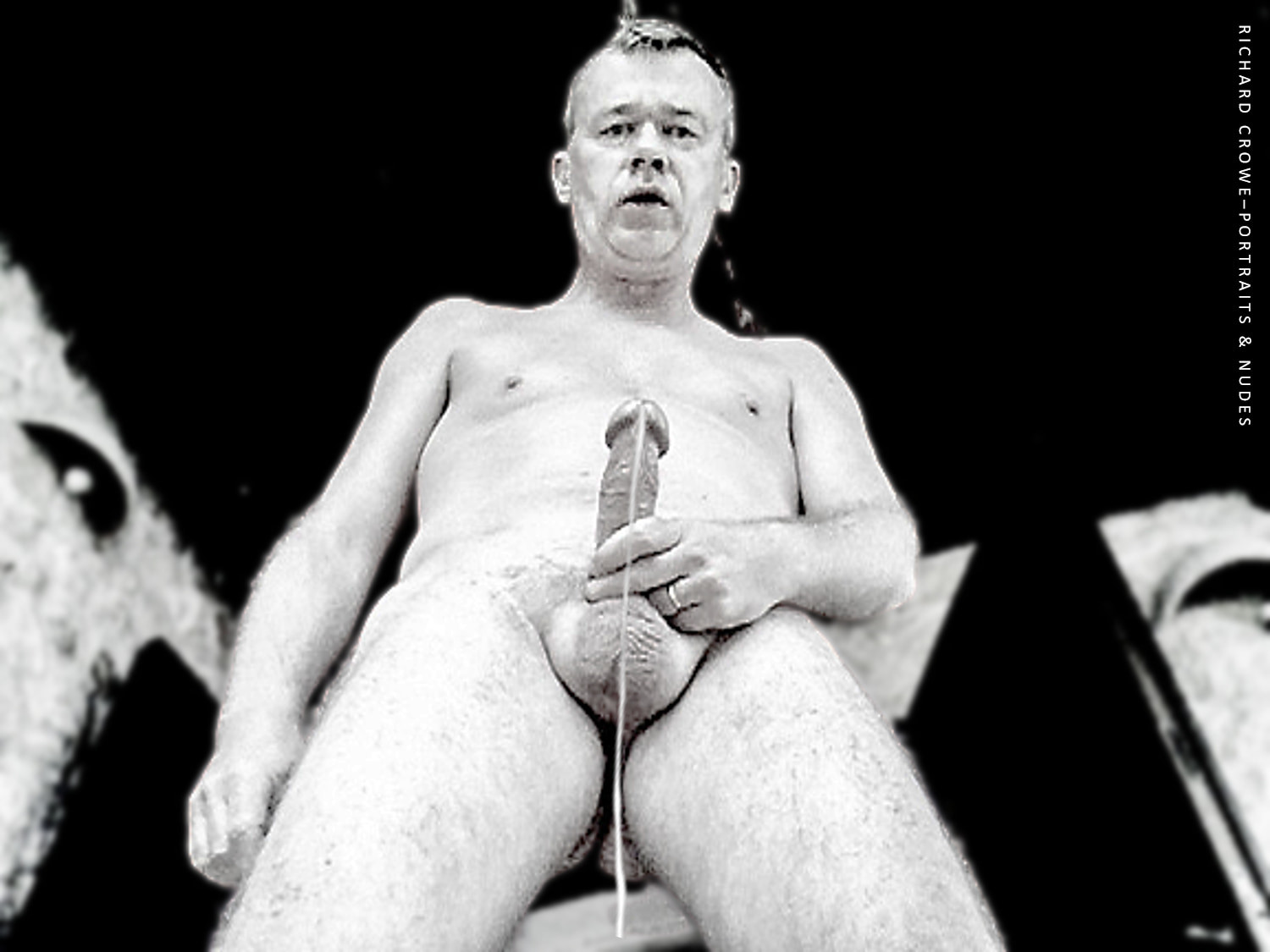 Richard Crowe çıplak - sperm gösteriyor