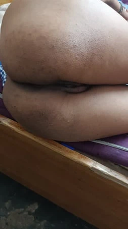 Patli evli kadın ki choti chut