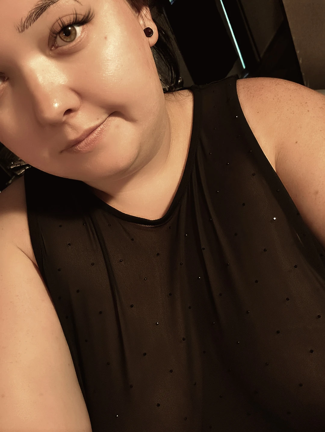 İri güzel ateşli evli kadın shyskiesxx