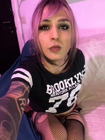 Sissy femboy lisa rhea deville sevimli trap