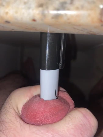 Şapkaya süper keskin bir ses çıkarıyor