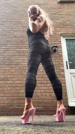 Seksi siyah file kedi kıyafeti içinde seksi travesti kellycd2022 