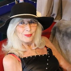 Lady Fee ile sınıfa bir dokunuş