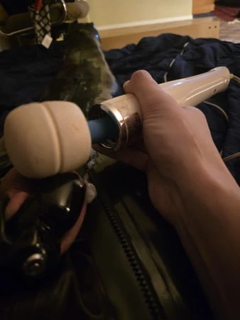 Lateks bekaret kadın kılıklı kadın