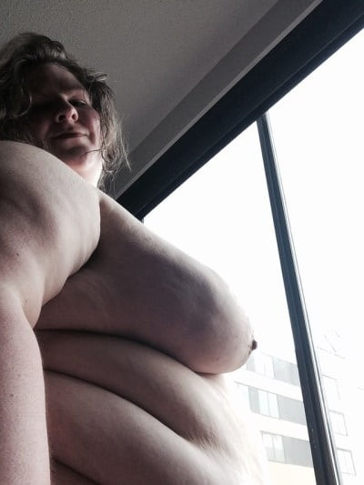 SSBBW Whore Neoqlassical on Snapchat