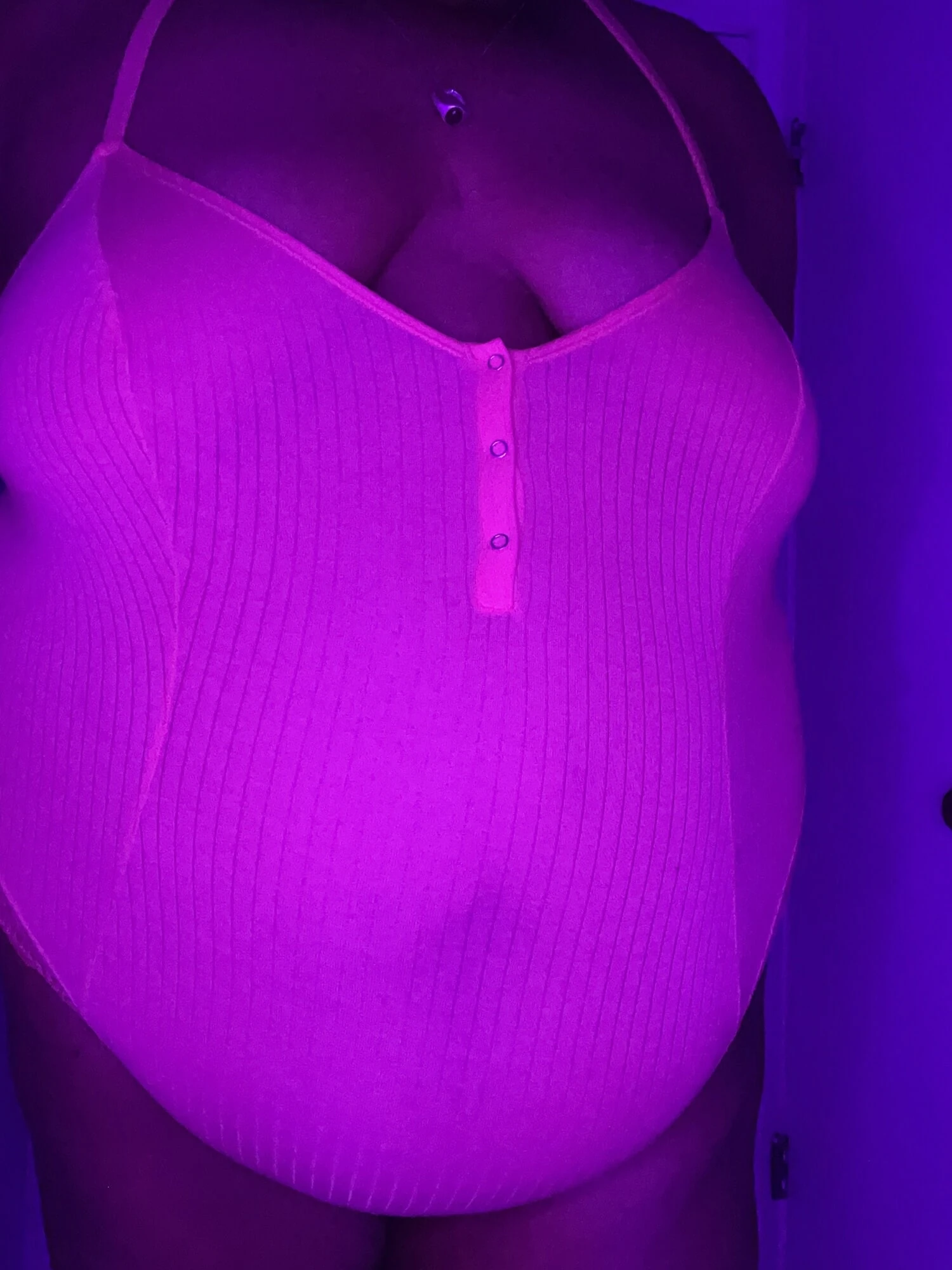 Yeni bodysuit 