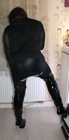 Seksi siyah elbise