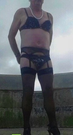 Sadece ben mutlu olmak