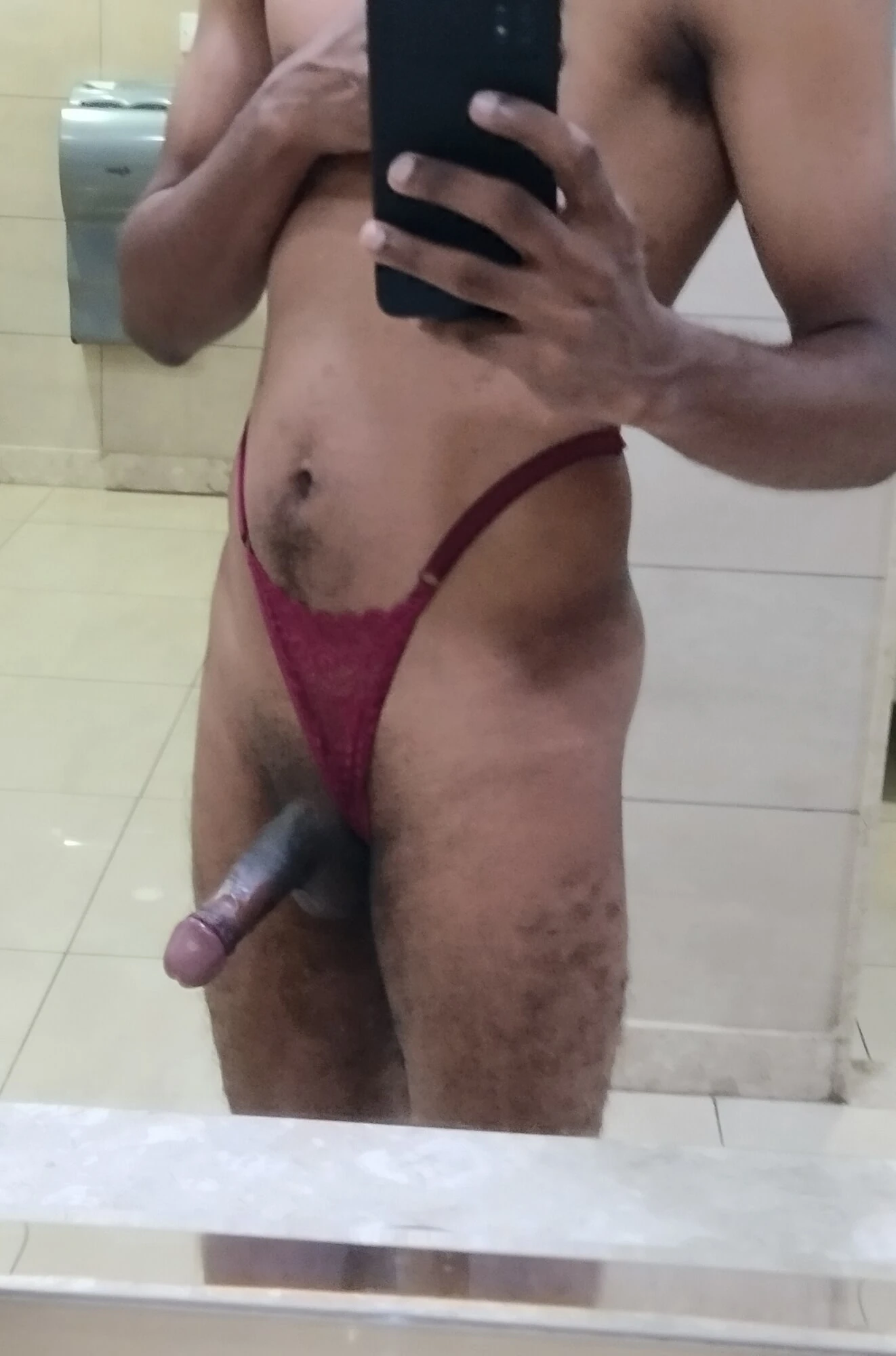 Risky Naked pics at public toilet 