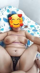 Piernas abiertas y atada anal