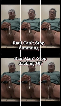 Zorlayıcı mastürbasyon yapan Raul ve boşalıyor