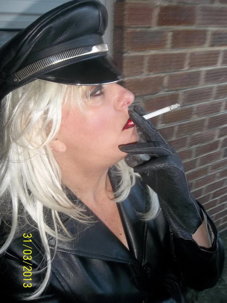 Özel shirley