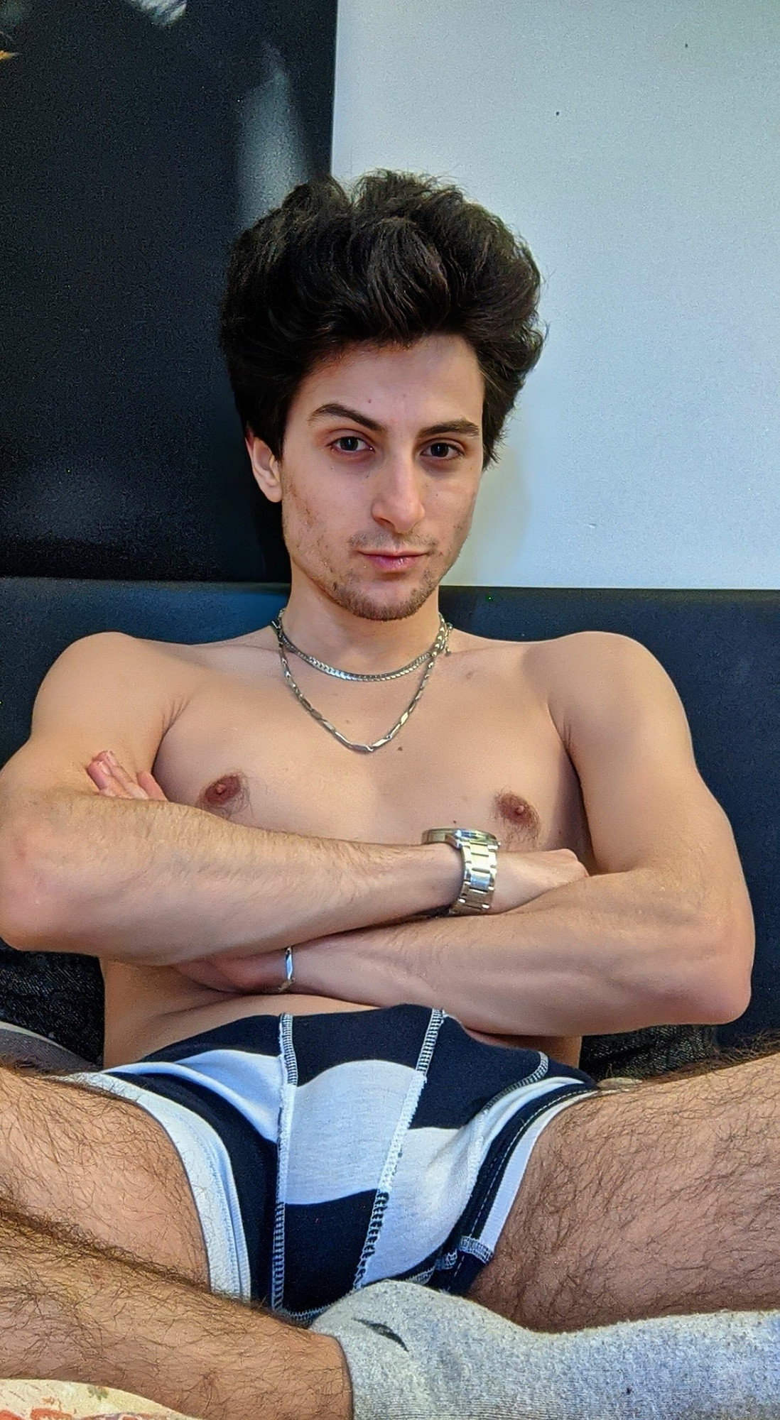 Yakışıklı seksi