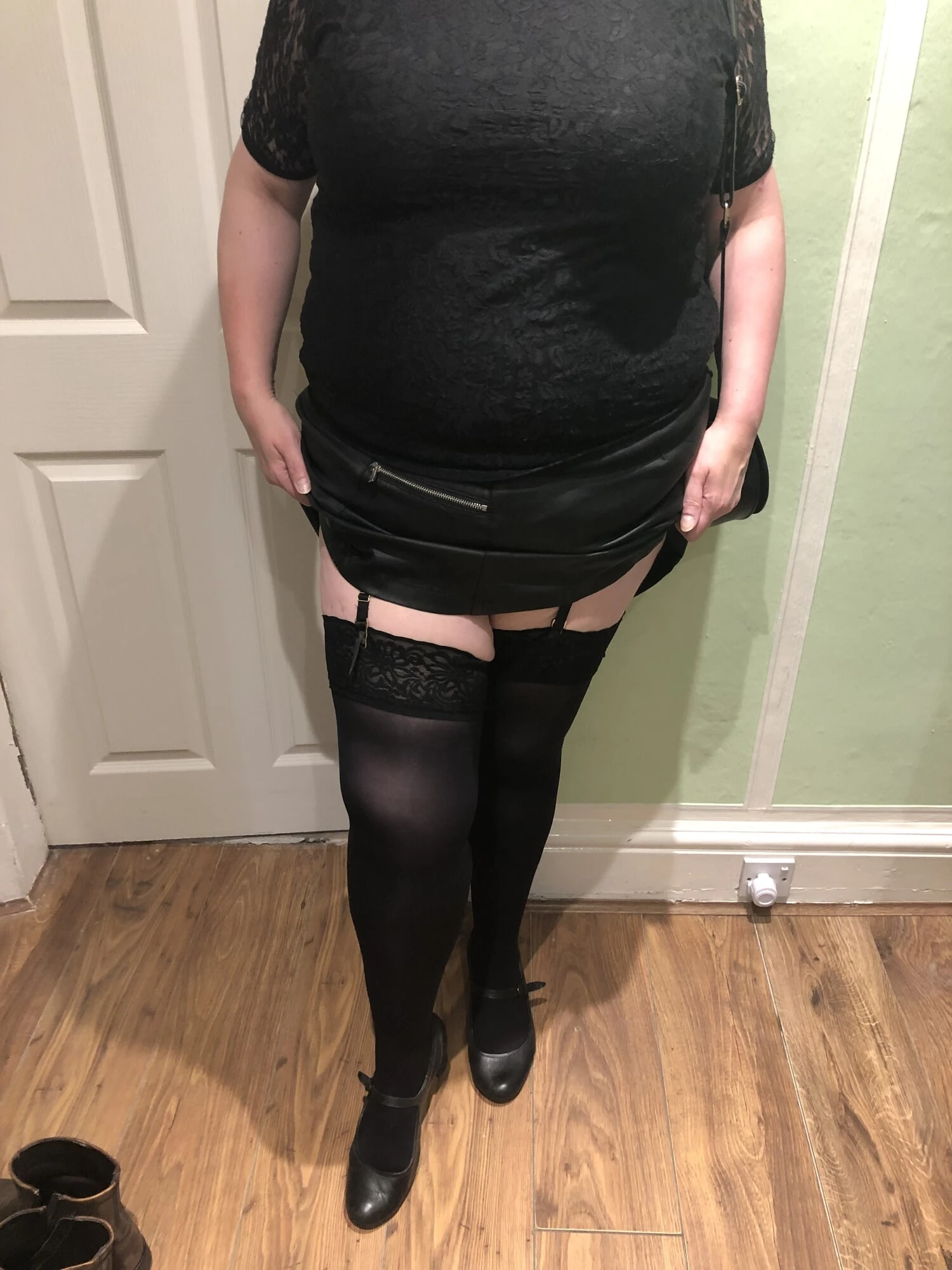 Чулки и подвесы 