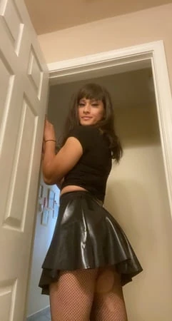 Lateks trans kız