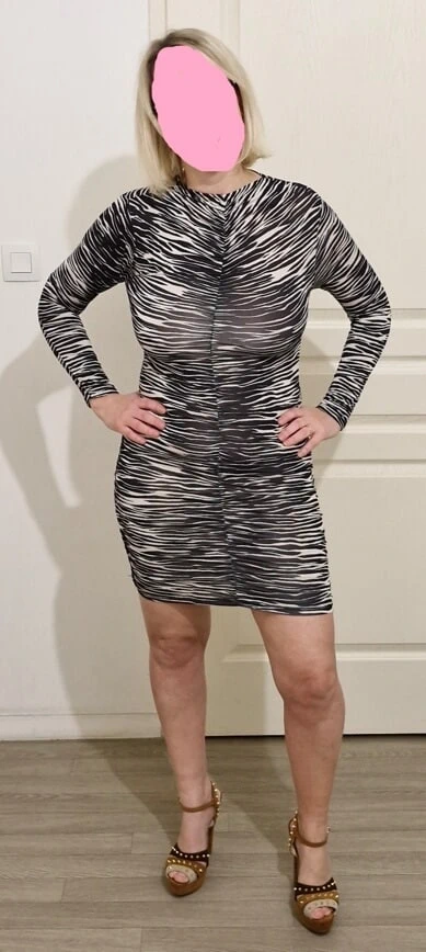 Envie de me faire mater ve que des hommes se frotte la bite