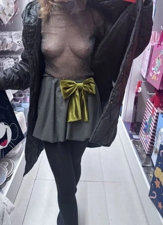 Çıplak orta yaşlı seksi kadın