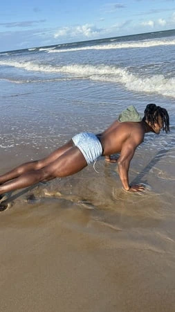 Çok ateşli zenci adam