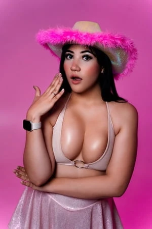 Demii ve pembe dünyası!