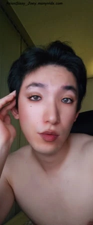 Femboy joey