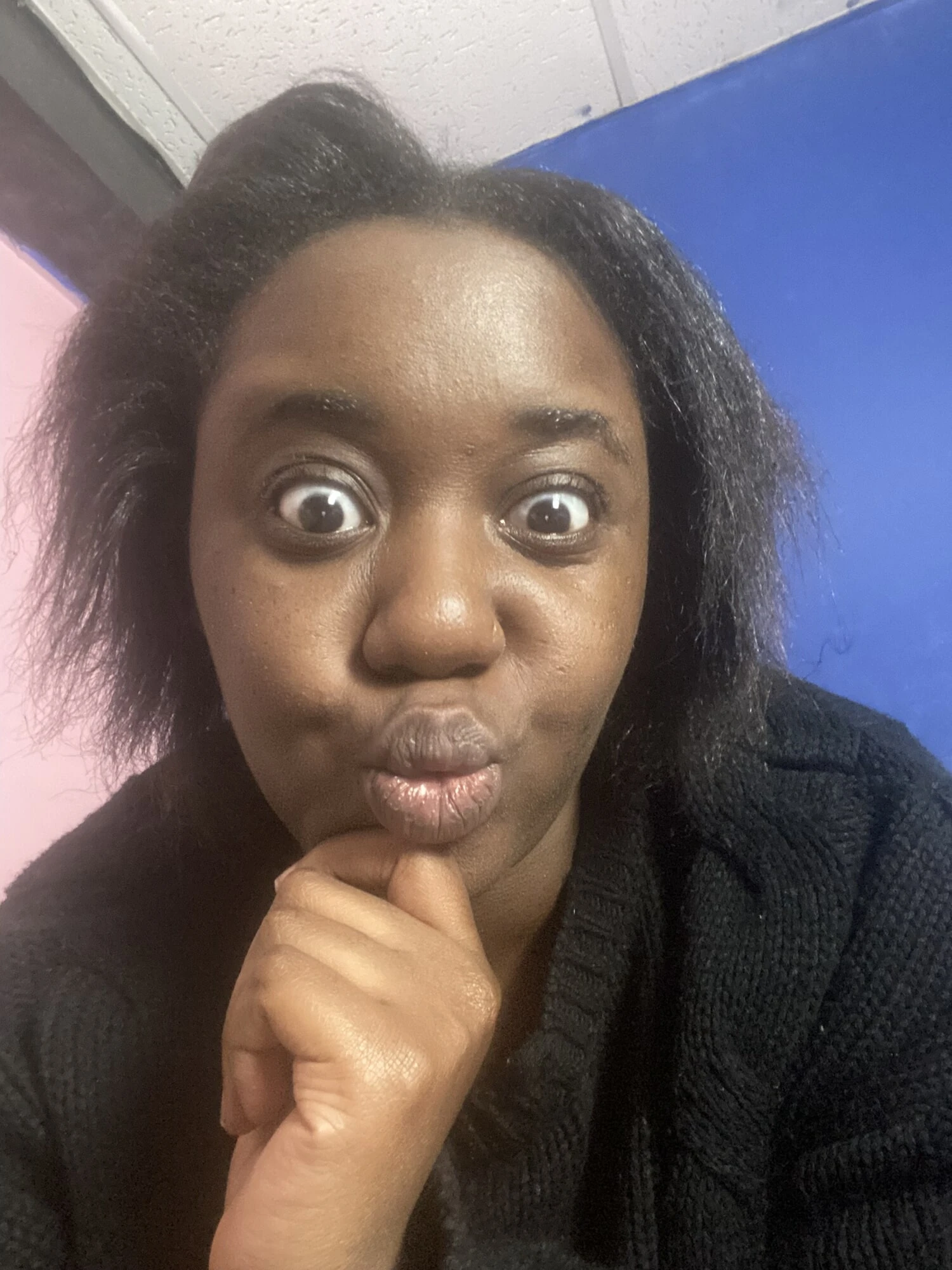 Вебкам-модель, черная женщина