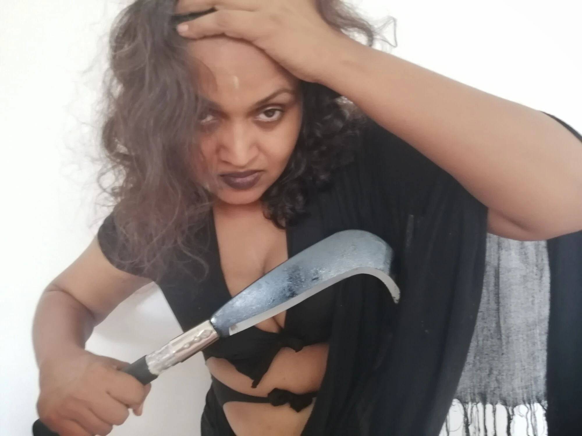 Desi Chudalle ka Pyasa - Horny Indian Witch #2