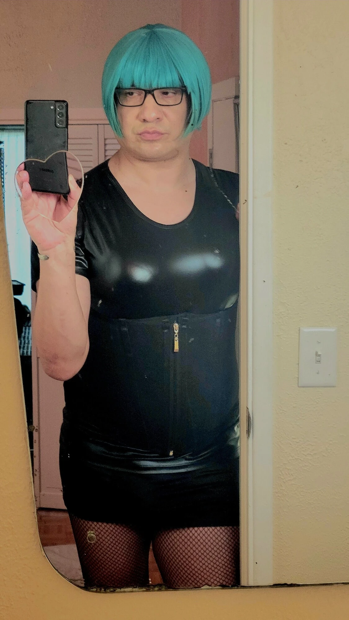 Slutty Kandi korse ve mini