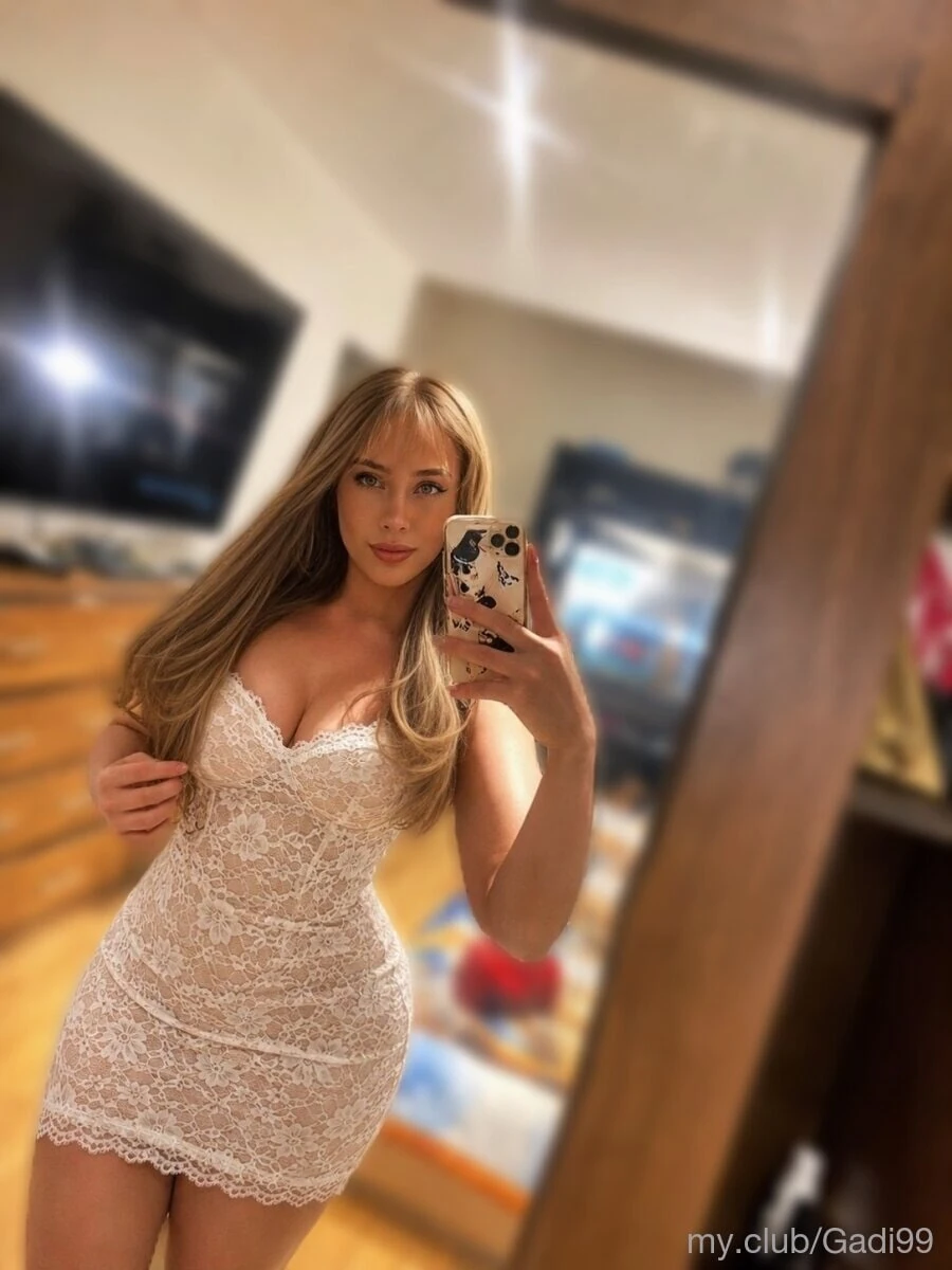 Ücretsiz Fernanda 💋 Fotoğrafları