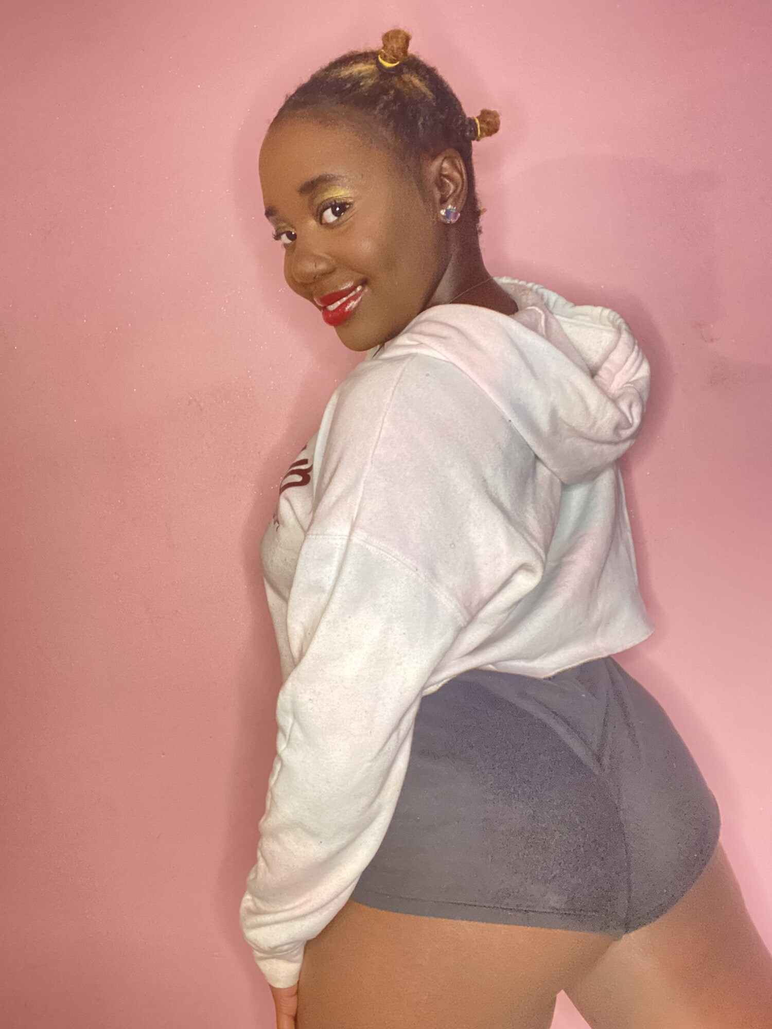 Zenci ONLYFANS modeli
