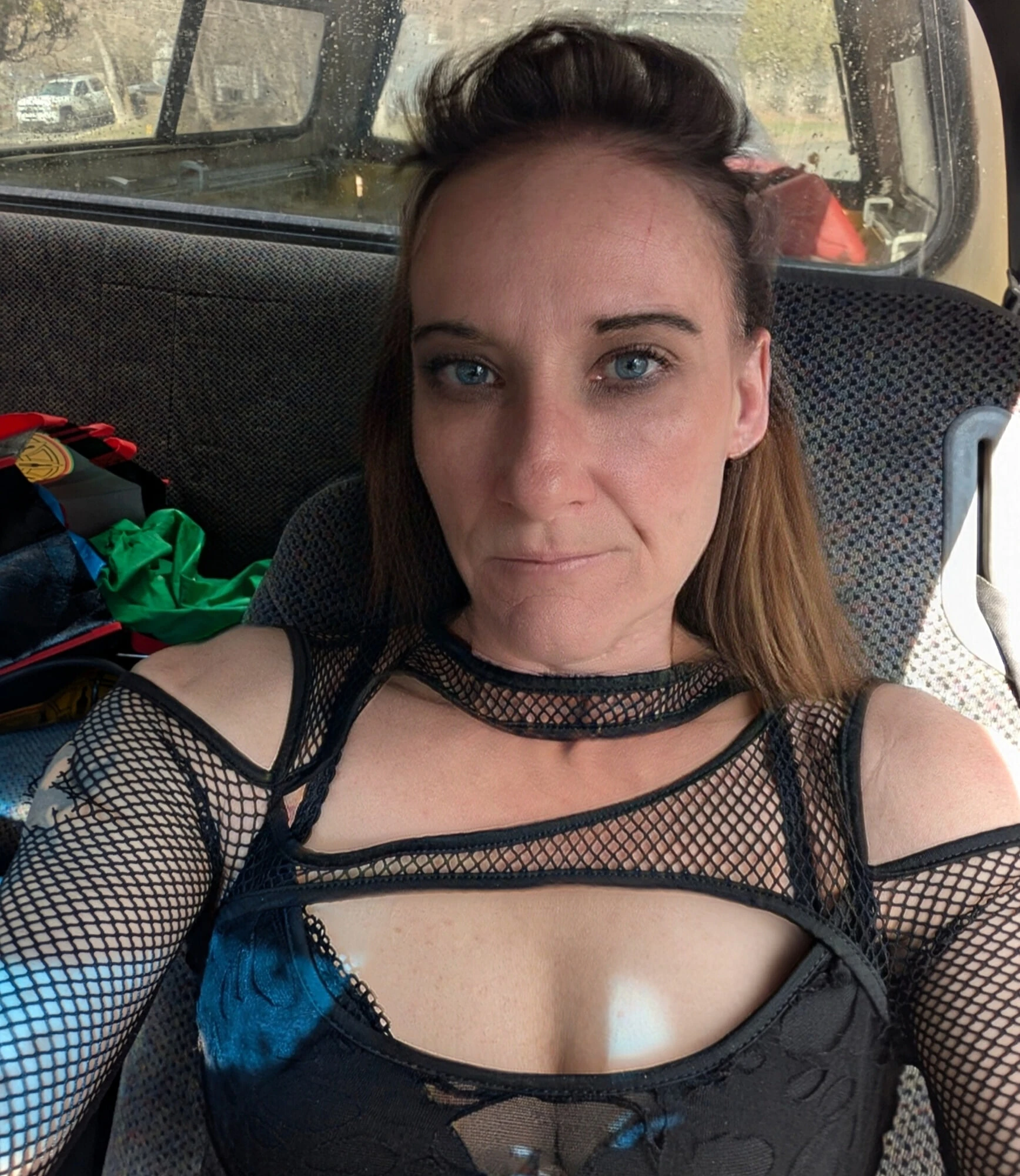 Транс в ее грузовике