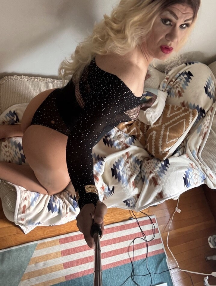 Seksi siyah elbise 