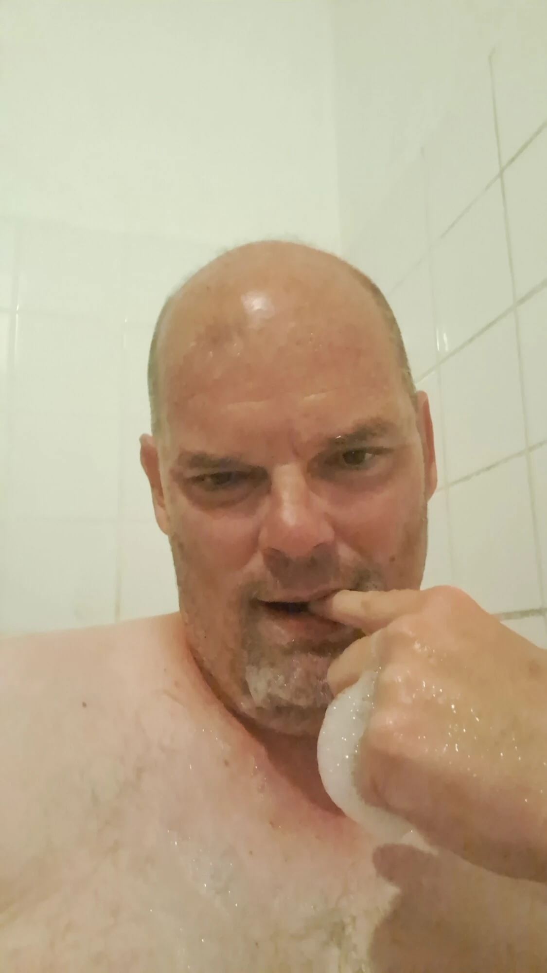 Der Badewanne'de Eine Schlampe 