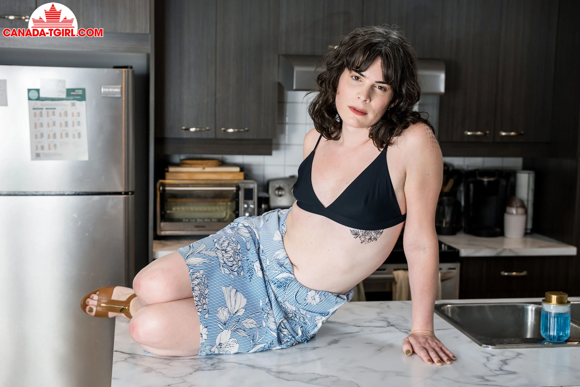 CANADA-TGIRL: Nora Amour ile tanışın