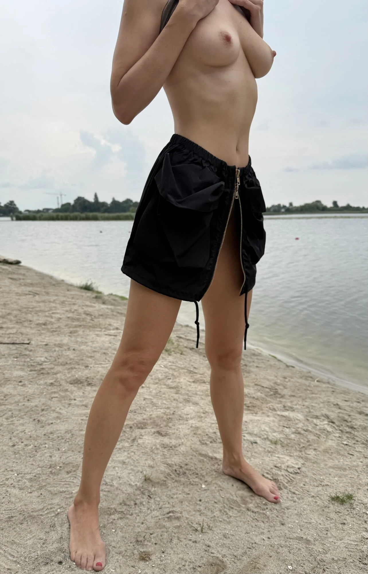 Обнаженный вибратор