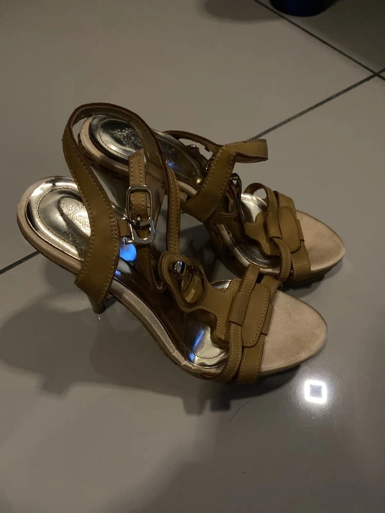 Sister Heel Collection