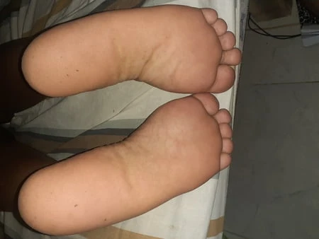 Seksi ayak tabanları