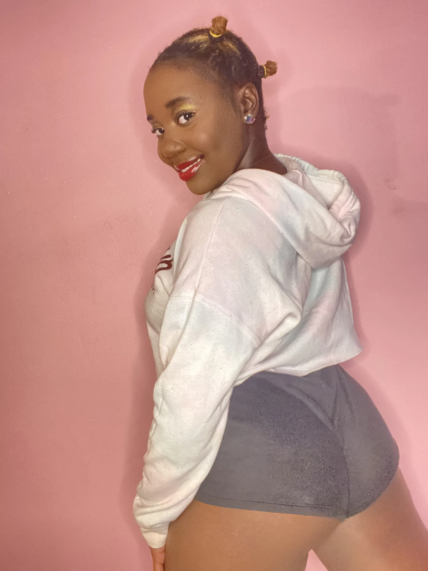 Zenci ONLYFANS modeli