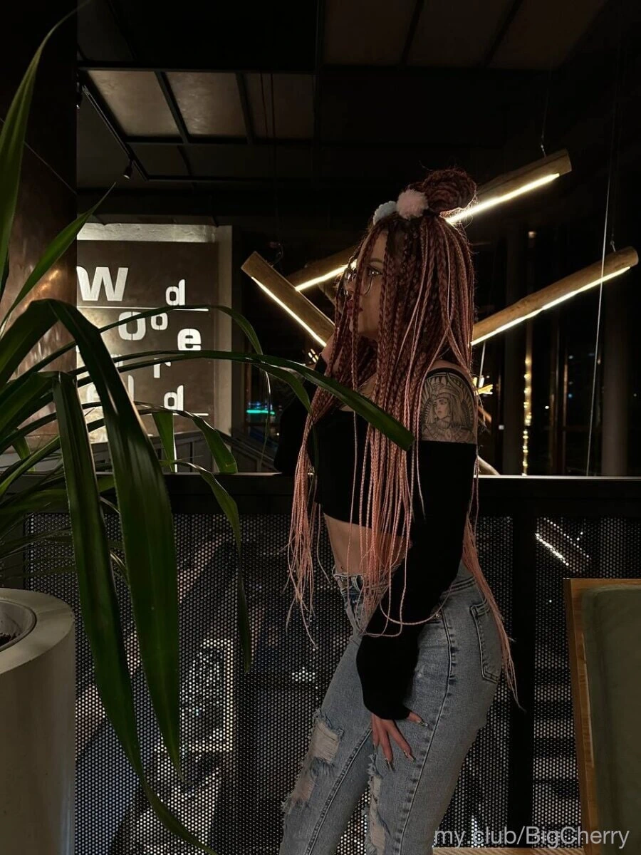 TwoGoddess Free Photos