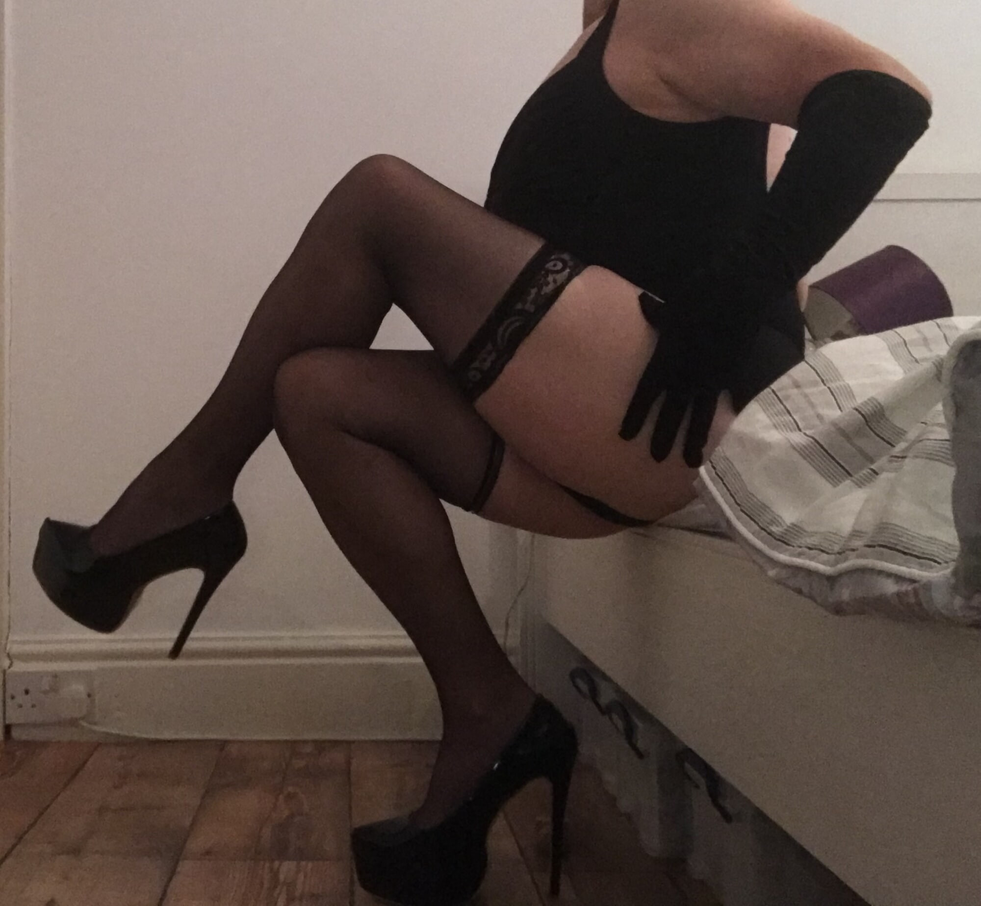 long legs in sexy thigh highs