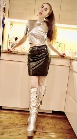 Sexy Tally in Silver boots 