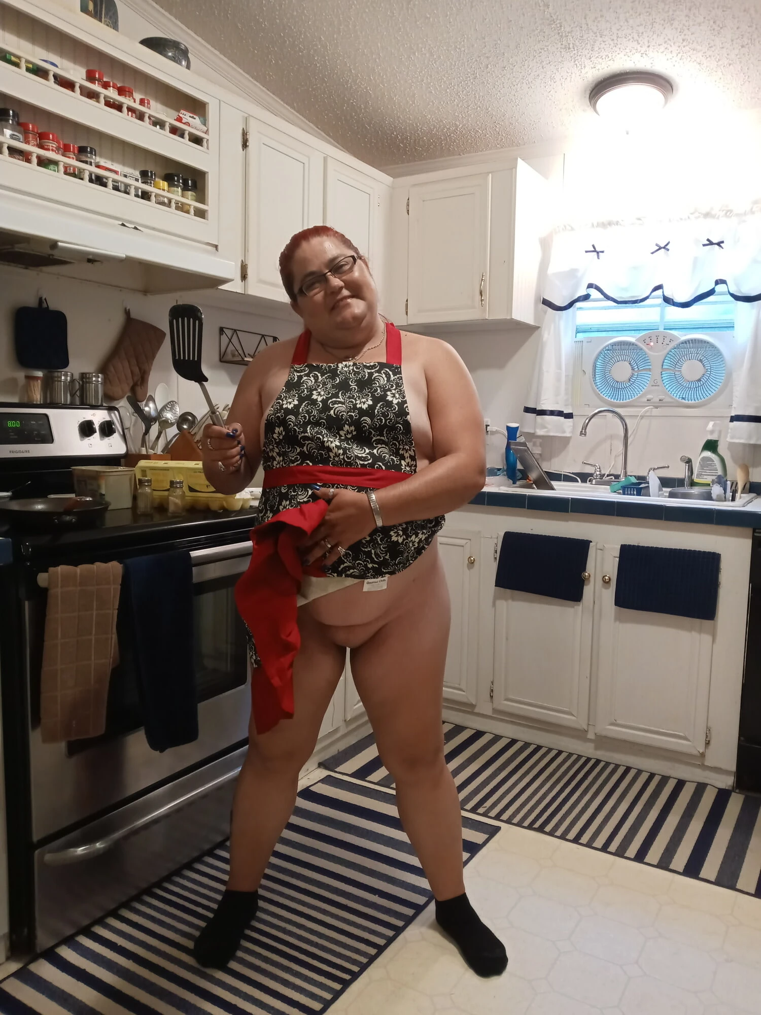 Brandy готовит