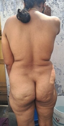 Seksi çıplak vücudum