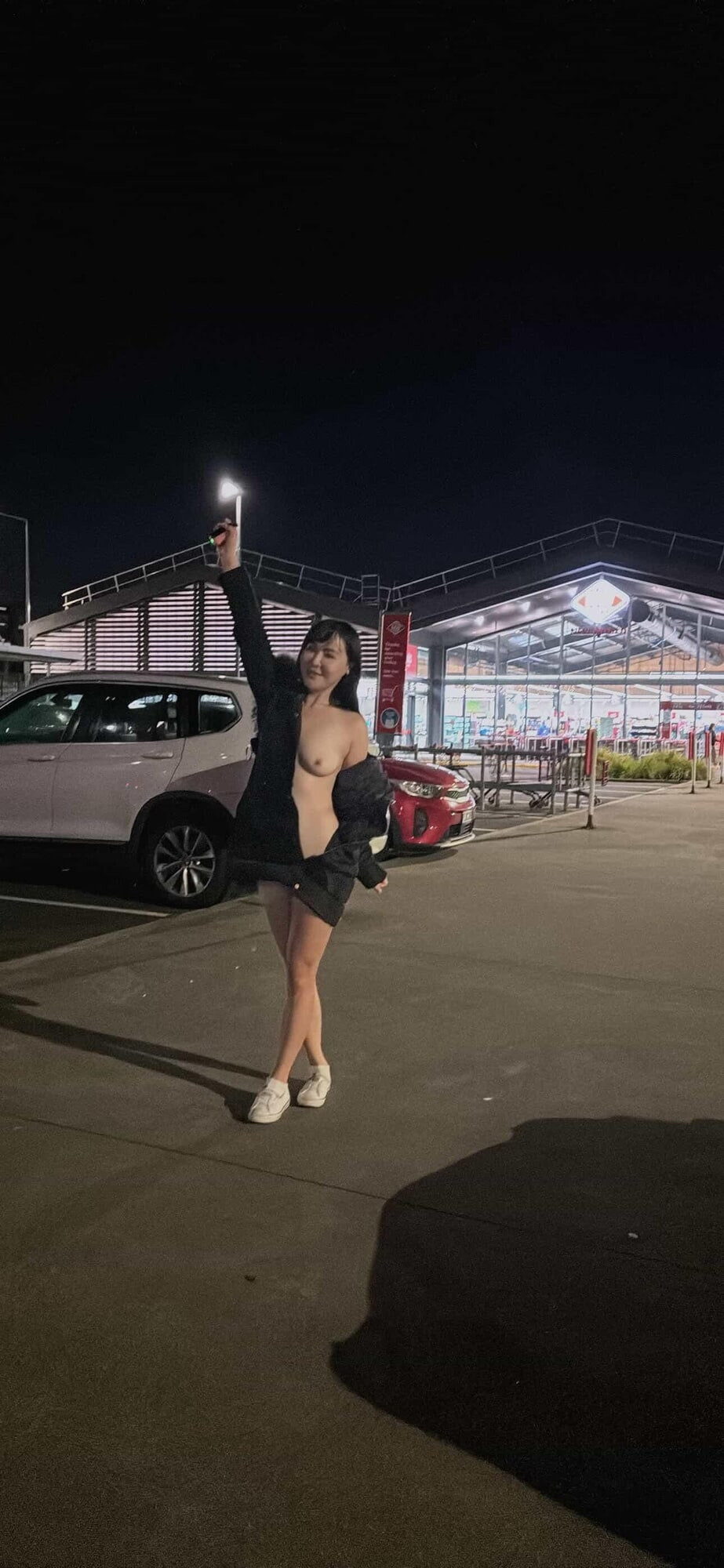 Misstaiwan alışverişte halka açık çıplak Tayvanlı model Auckland 