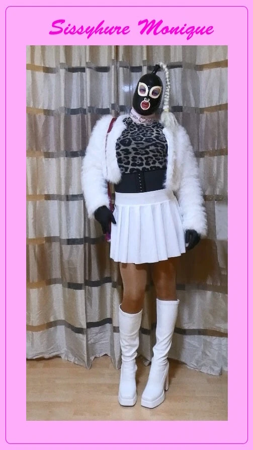 Sissy Monique - yeni kıyafetlerim