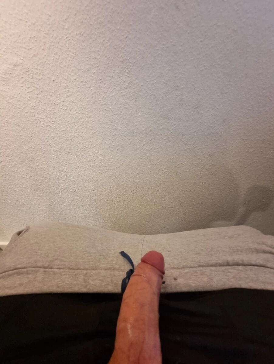 Uzun ve güzel beyaz sik