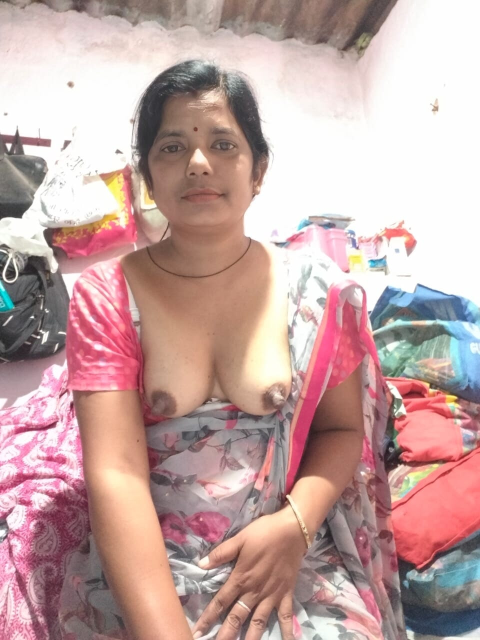 Seksi kızın göğüsleri ve amcığı 