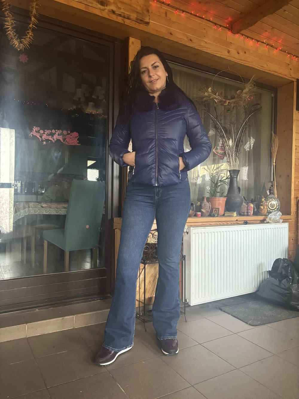 Casual Street Style – Tight Jeans & Puffy Downjacket #2