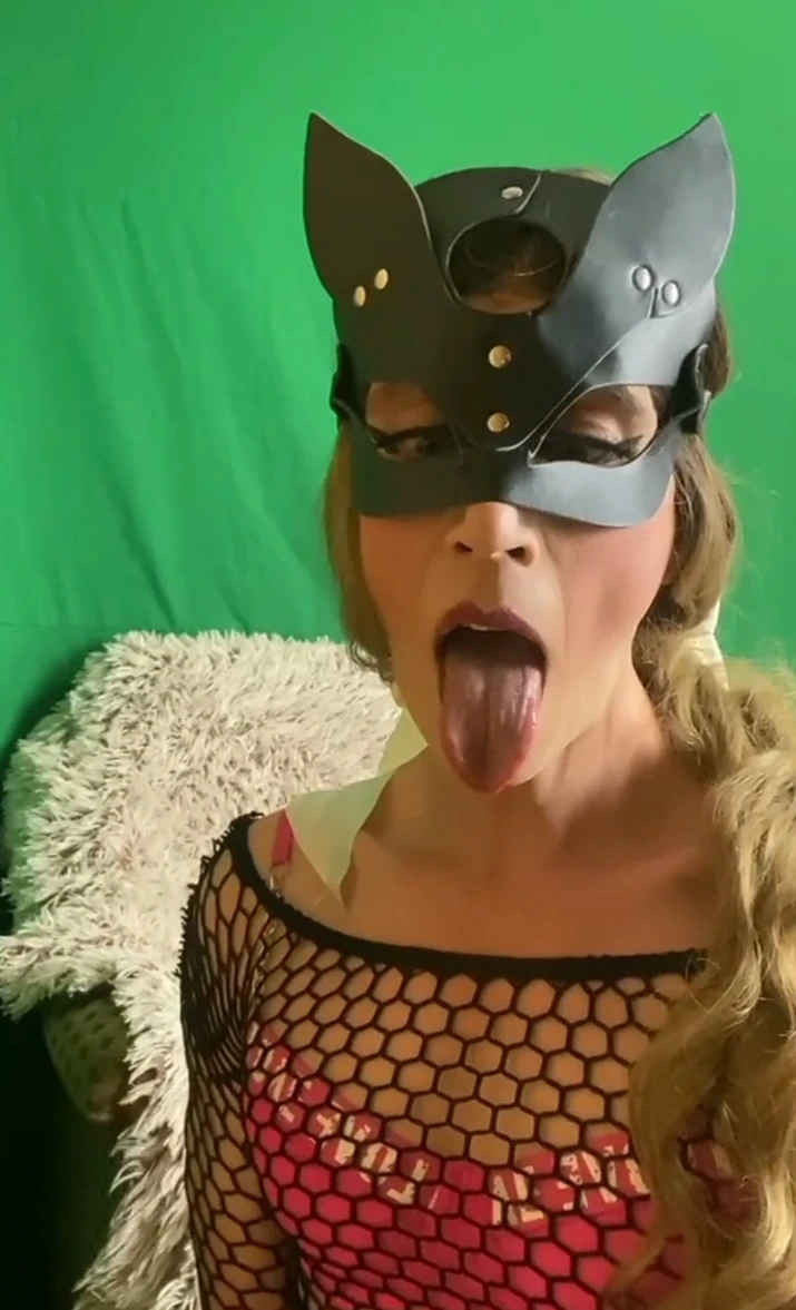  Шлюшка Катя