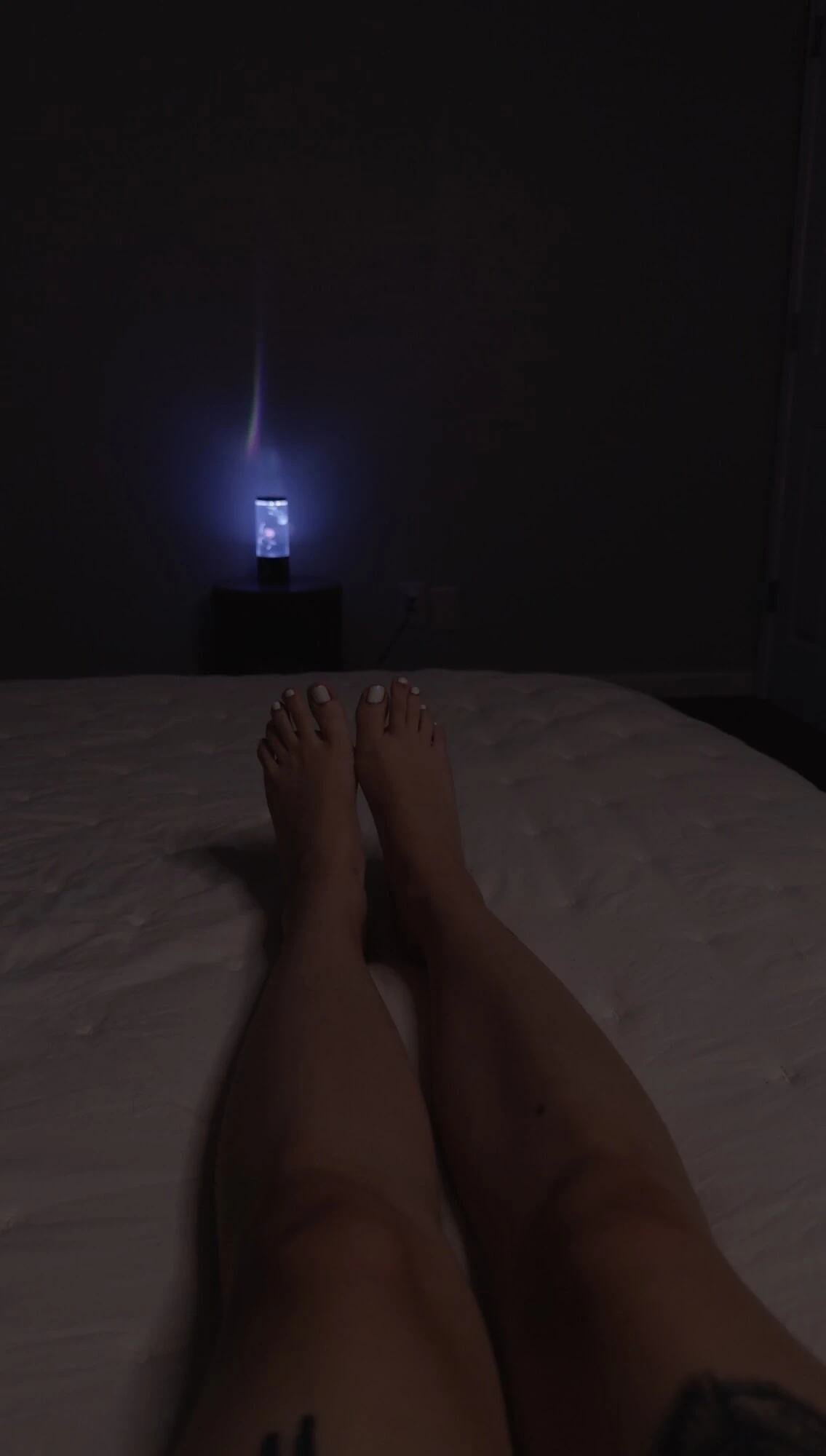 Sevimli parmaklarıma bak 