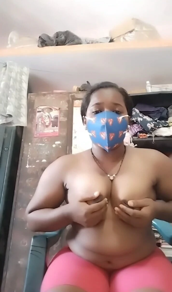 Tamil girl muliya pusssy kattum show  #2